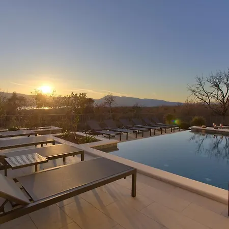 Luxury Villas Lord And Lady Pinezici  Exterior photo