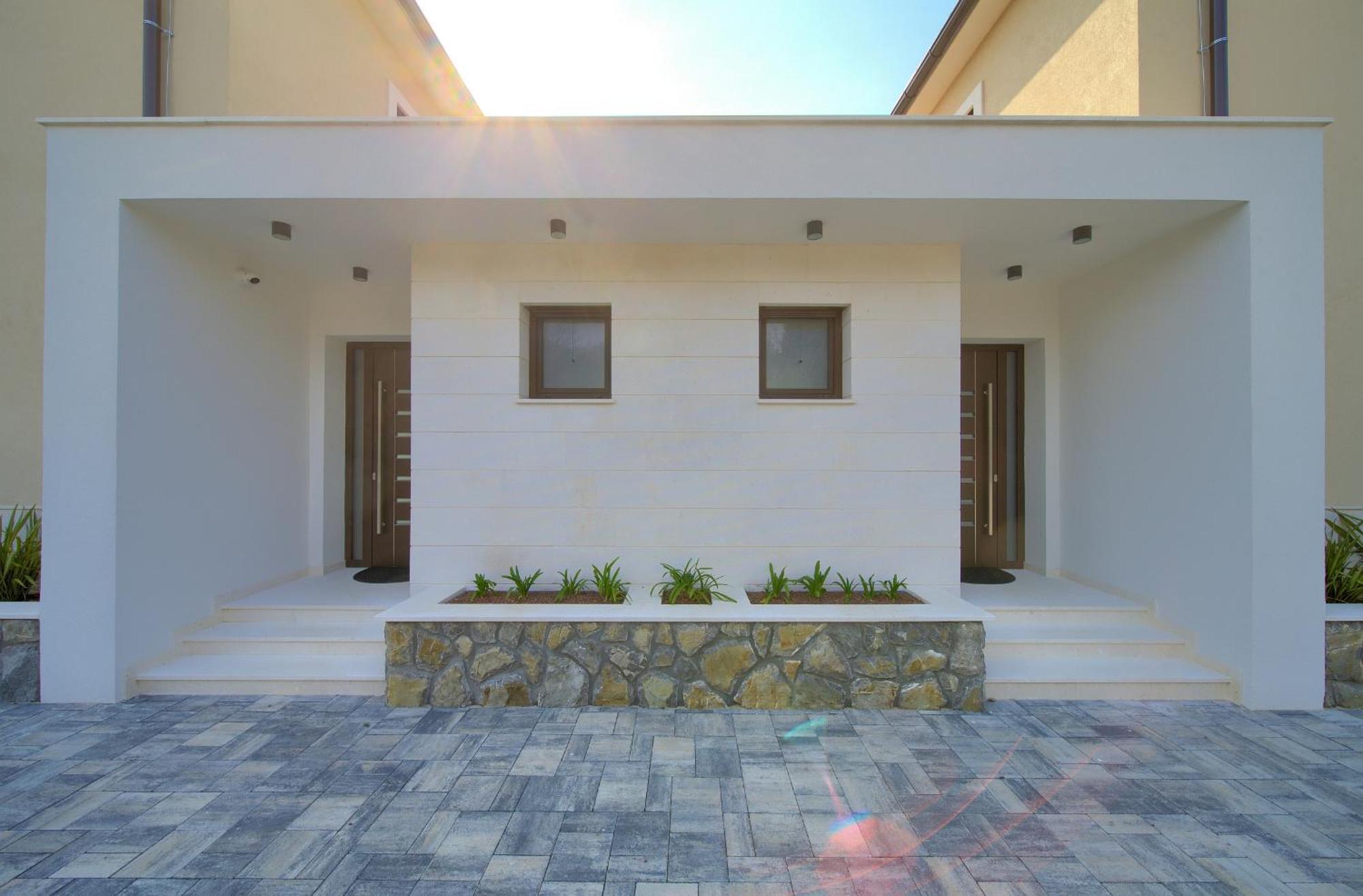 Luxury Lord And Lady Villa *